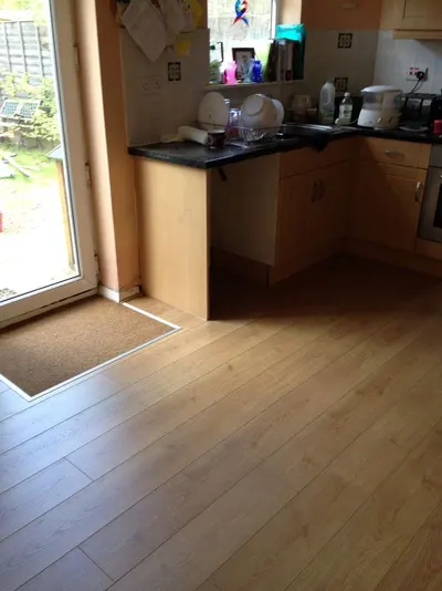Oak solid flooring