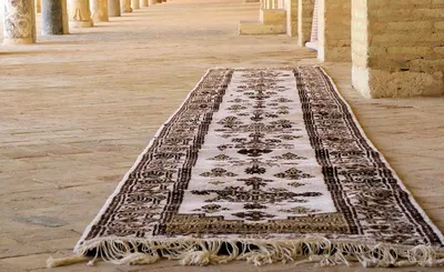 Hand Woven Rarely Beautifully Carved Muğla Milas Wool Living by Devivision