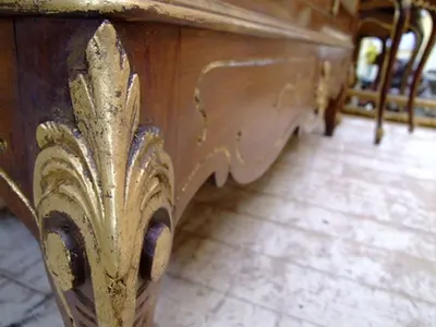 Decorative vintage trunk set