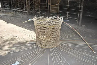Bamboo stick auto feeder for agarbatti making