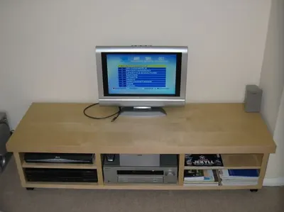 32-inch Connection Around The Game Console