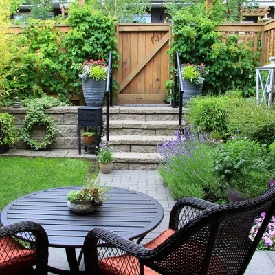 Weeden Stockade For Flower Garden Home