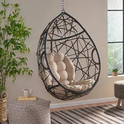 Egg chair