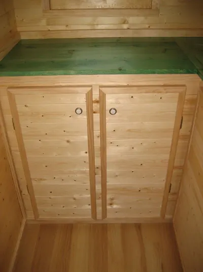 Bathroom cabinet