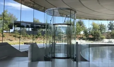 Automatic Sliding Door by Serbest Tercuman