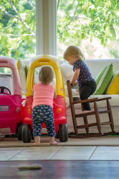 Ride On Swing Wiggle Car