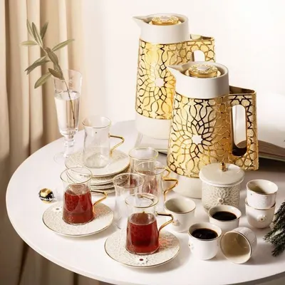 Two tone dinner set
