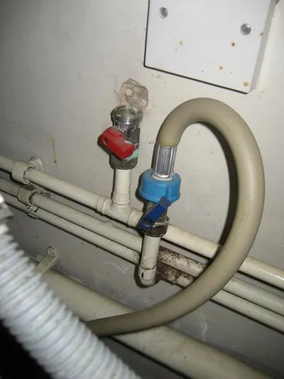 Heater tap