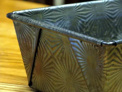 Dachae-Lacquered rectangle dish inlayed by Jeollabuk-Do Business Agency