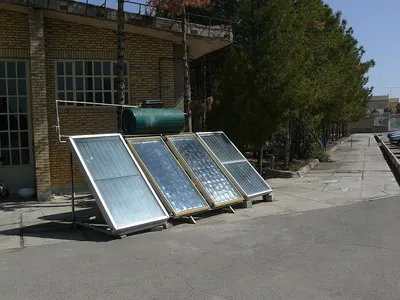 Solar water heater