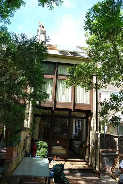 Window awning -Lucheng