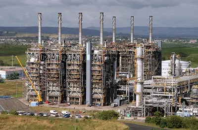 Oil Refinery