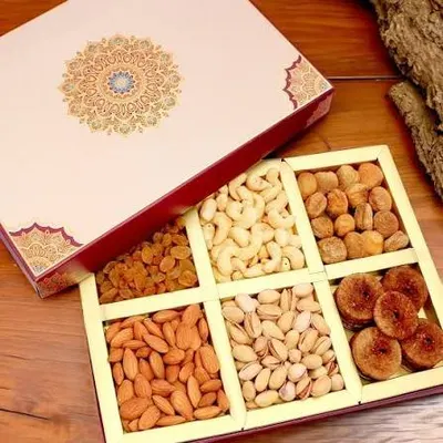 Dryfruit box