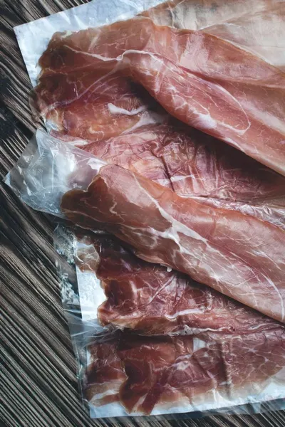 Ribbed smoked sheets