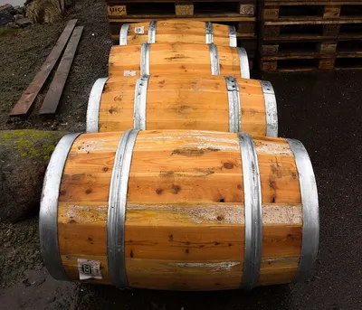 Used Oak Barrels