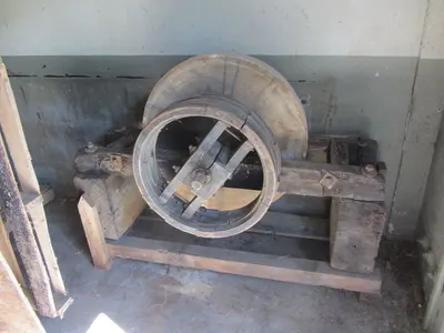 CNC Rake Angle Grinding Machine DC 650 by Danyang Qiliang Machinery Co. Ltd