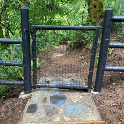 Single automatic swing gate by China Commercial Equipment Manufacturers Union
