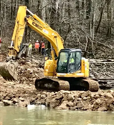Full bore retrievable packer