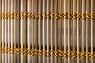 Metal hanging curtain