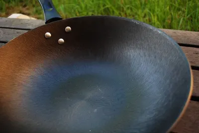 Vegetable Oil Cast Iron Cookware Wok