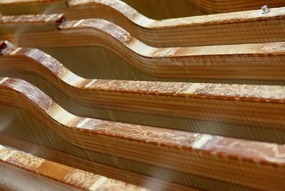 Curved bed slats