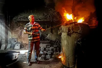 Hot Briquetted Iron ( HBI)