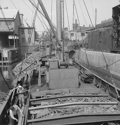HMS1/2