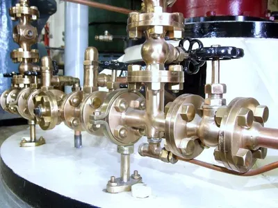Self-operated Flux Control Valve