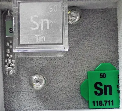 Inorganic nano binders