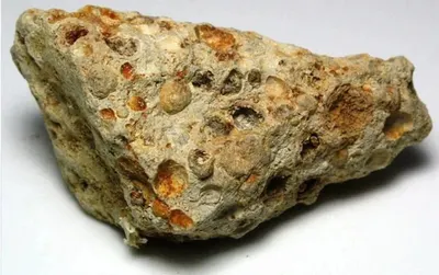 Low Iron Bauxite Ore