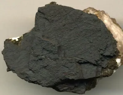 Manganese ore