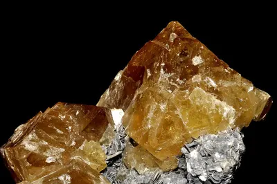 Mica