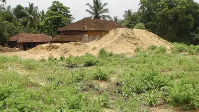 Silica Sand