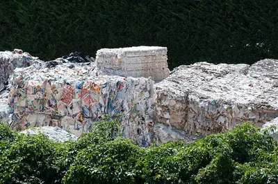 OOC K4 cardboard bales