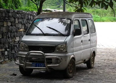 2005 Nissan Big Thumb by Every Co Ltd