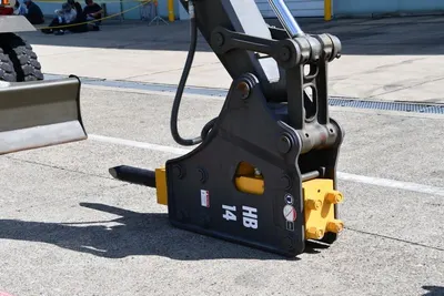 Hydraulic pallet truck