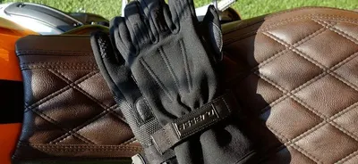 Driver Gloves by Demon Leather Industries