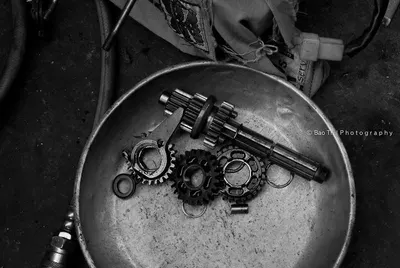 Motorcycle chain by Jiangxi Hengjiu (Ketoz) Chain Transmission Co., Ltd.