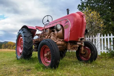 Left Hand Splindle Massey Ferguson 3317634