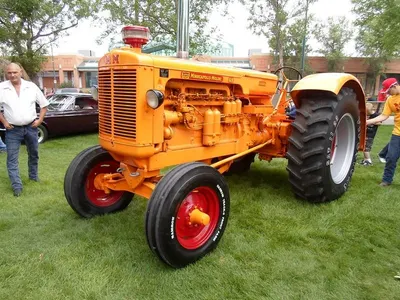 Front end loader match with tractor