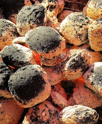 Black Cherry Healing Properties Bath Bomb