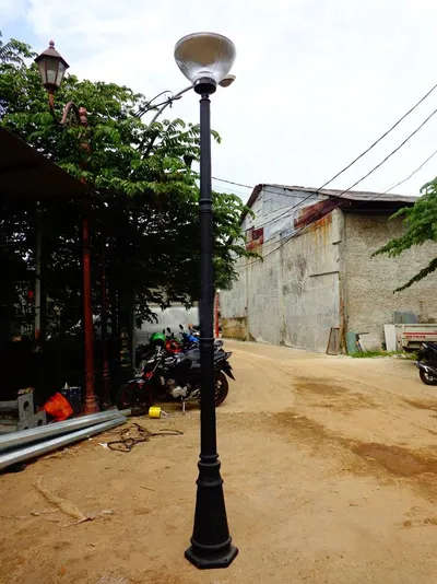 Light stand