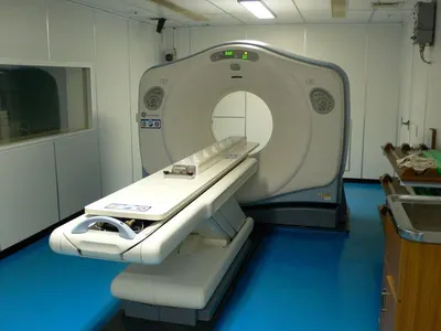 Portable panoramic x ray machine