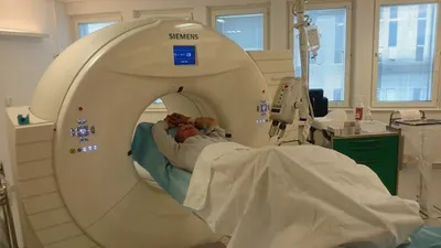SIEMENS MAGNETOM C Open MRI (0.35 T)