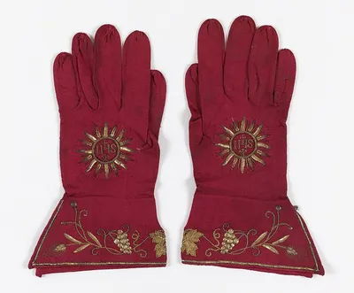 Gloves