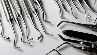 Surgical instruments