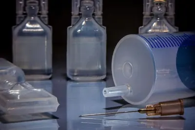 Sterile urine cup by Chengdu Rich Science Industry Co., Ltd.