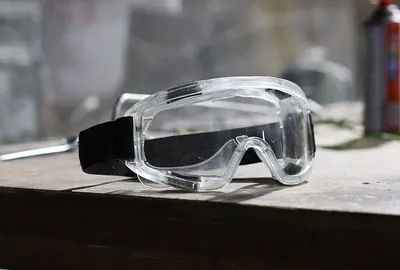 Goggle