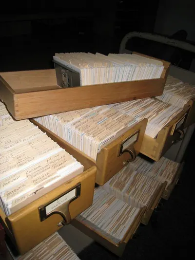 Registers 400 pages