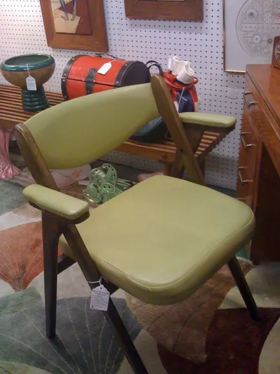Dining arm chair brown